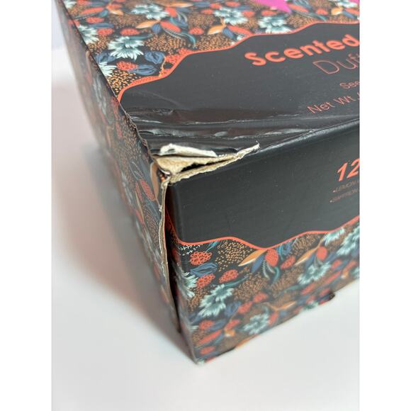 Scented candle duftkerzen set of 12 votives in lovely metal lidded pots New - Picture 5 of 6